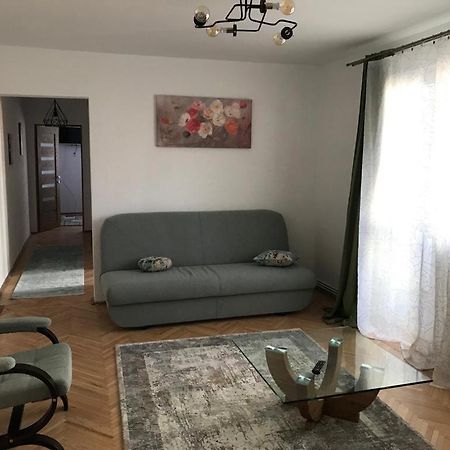 Apartament Colina Cluj-Napoca Exteriör bild